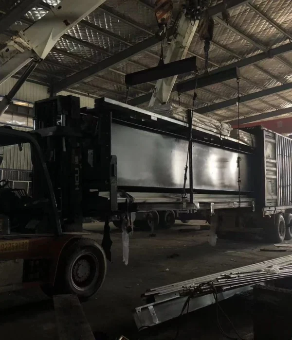 insteelsa-sistemas-constructivos-metalicos-logistica-traslado-001