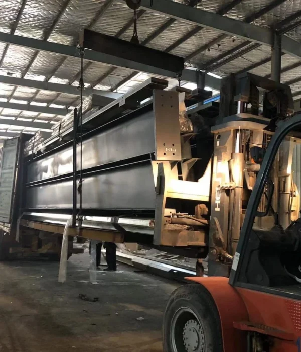 insteelsa-sistemas-constructivos-metalicos-logistica-traslado-003