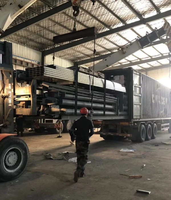insteelsa-sistemas-constructivos-metalicos-logistica-traslado-004